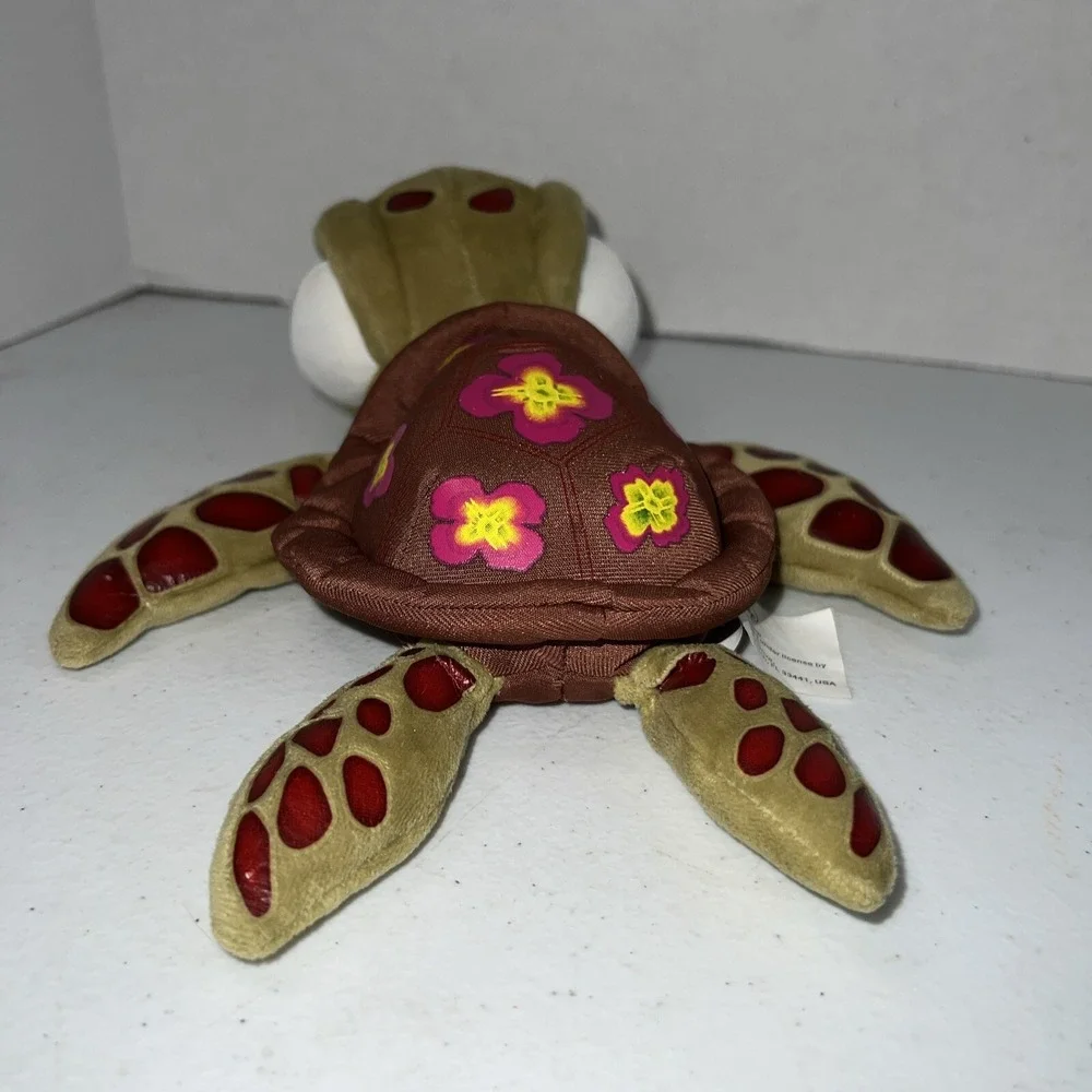 Squirt the Sea Turtle Disney Finding Nemo Plush 9